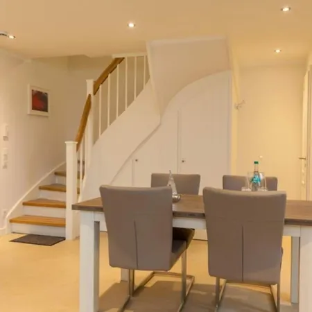 Feskerhüs, Bounty Apartment